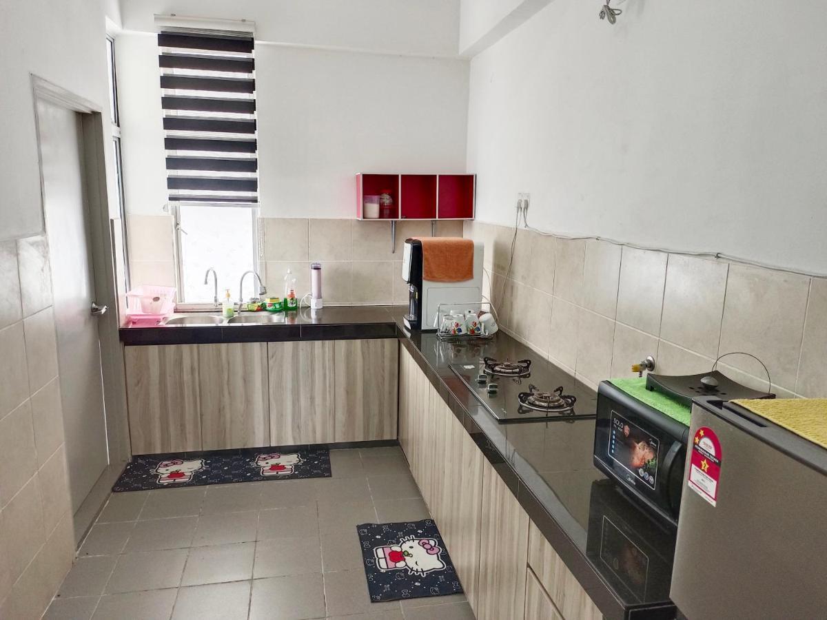Dg Homestaymuslim Putrajaya - Near Alamanda エクステリア 写真